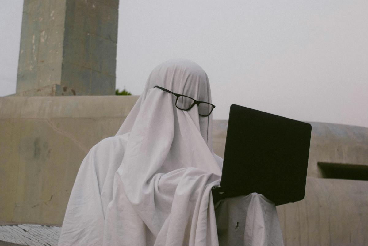 The Story Idea Vault — Virtual&nbsp;Afterlife